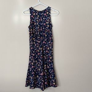 Spring tight fitting dress